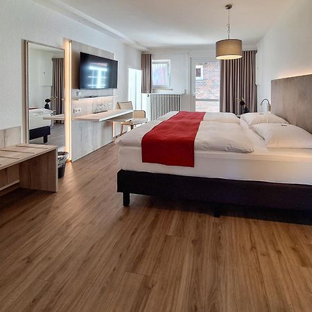 Hotel Zur Post Neubruchhausen Buitenkant foto