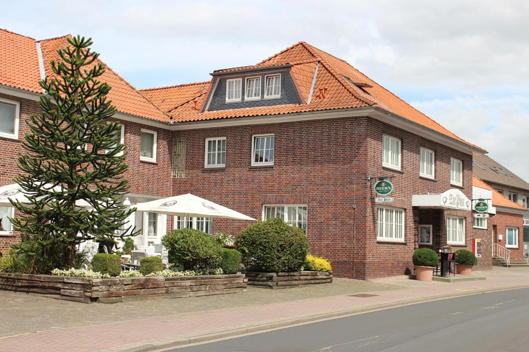 Hotel Zur Post Neubruchhausen Buitenkant foto