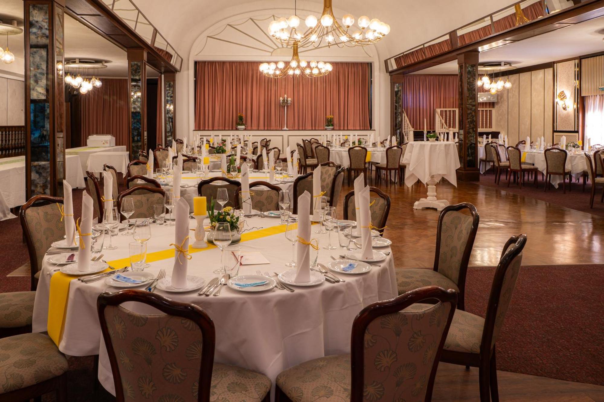 Hotel Zur Post Neubruchhausen Buitenkant foto