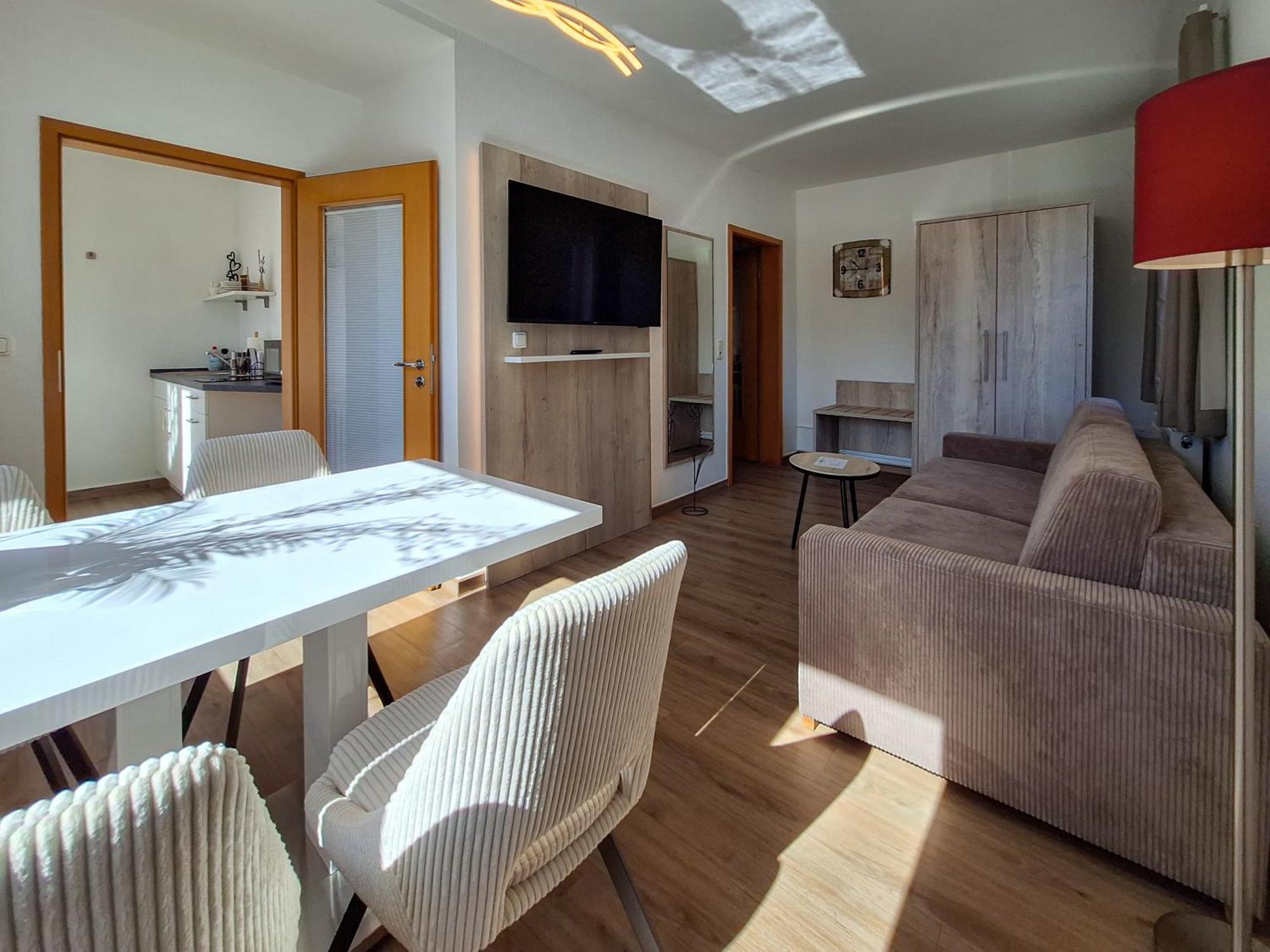 Hotel Zur Post Neubruchhausen Buitenkant foto